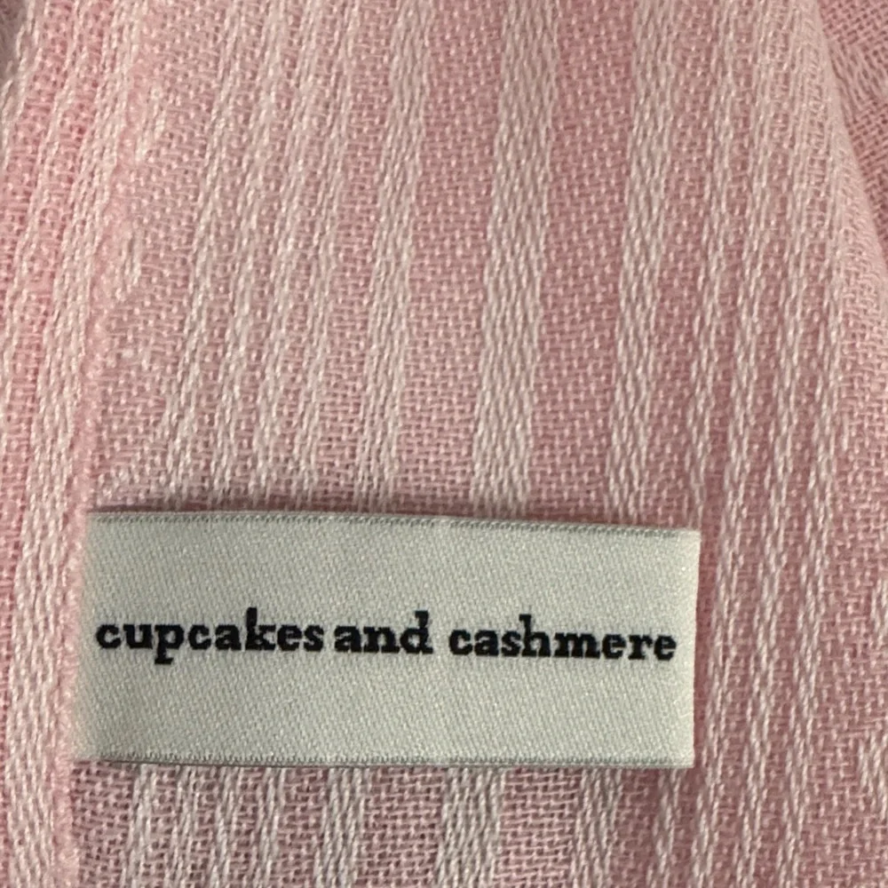 Cupcakes and Cashmere Cloth Napkins 8
